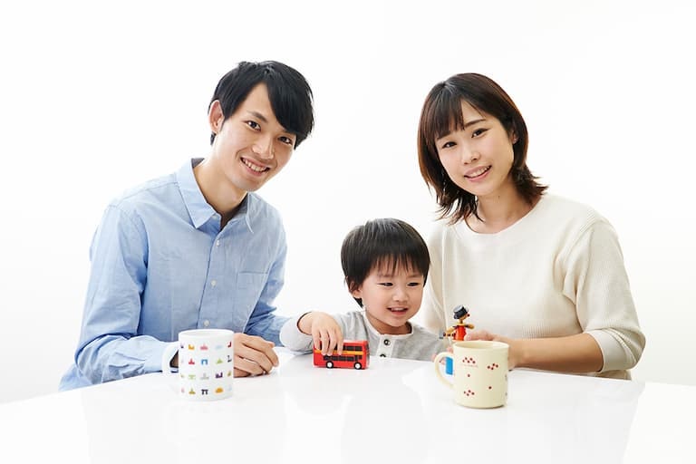 マイナンバーを活用した子育てワンストップサービスとは？利用方法や注意点を解説