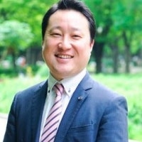 山本 成泰