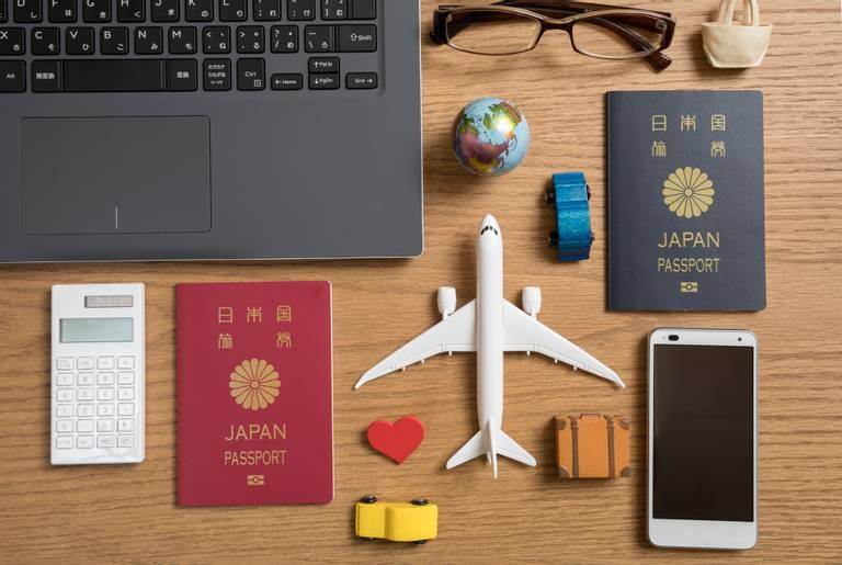 海外旅行へ行くときの海外旅行保険、クレジットカードの補償で大丈夫?